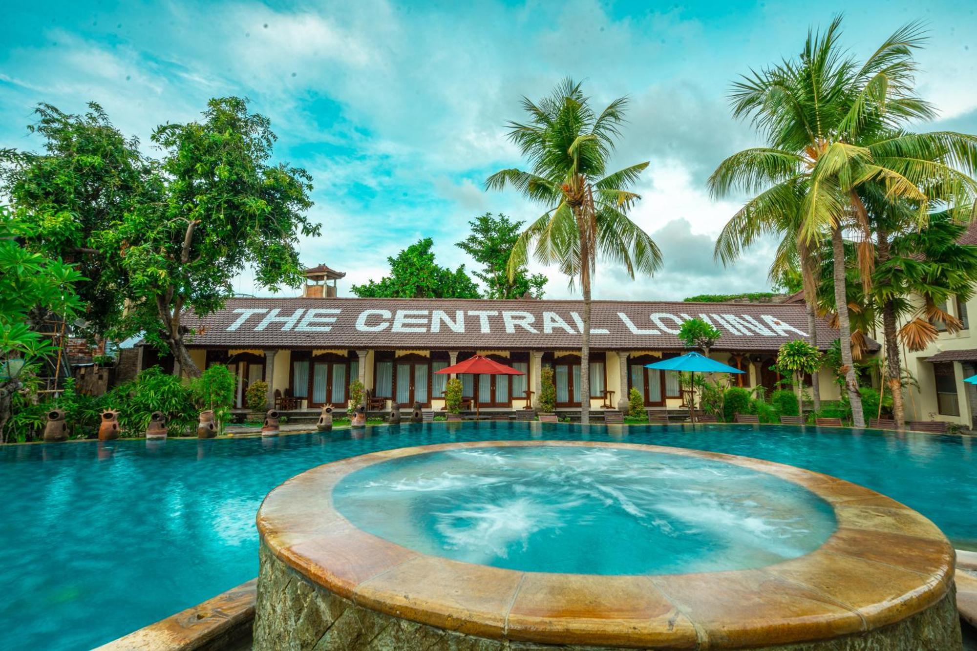 The Central Lovina Hotel & Restaurant Bagian luar foto